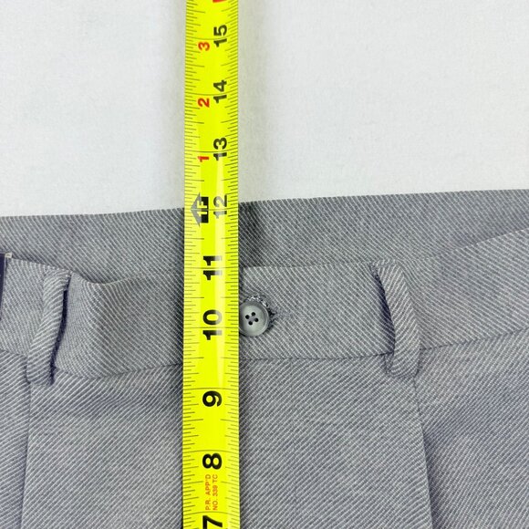 J. Ferrar Men's Regular Fit Stretch Pleated Gray Twill Cargo Pants 30x32 NWT $80 - Picture 9 of 12